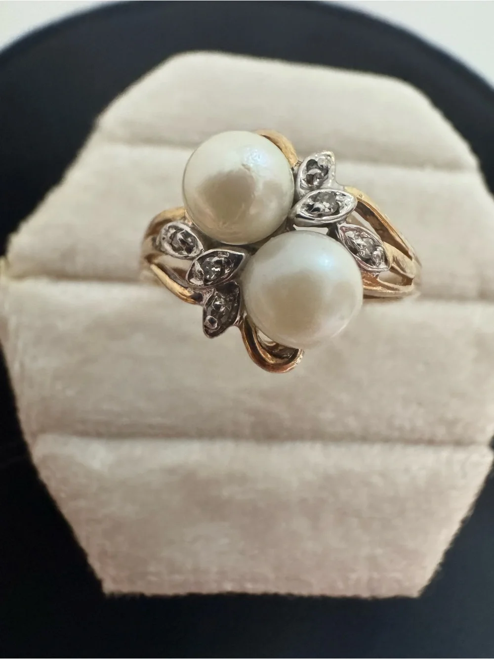 10K Solid Yellow Gold Double Pearl & Diamond Botanical Bypass Ring Size 7